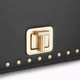le tanneur - petit sac bandoulière eva en cuir lisse clouté