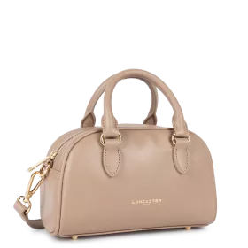 Lancaster - Donna Bow